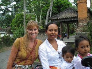 4 on a motorbike: the ride home from Full Moon Ceremony