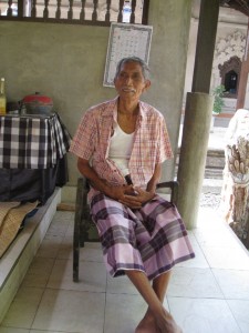80-year-old Balinese healer/shaman Tjokorda Rai